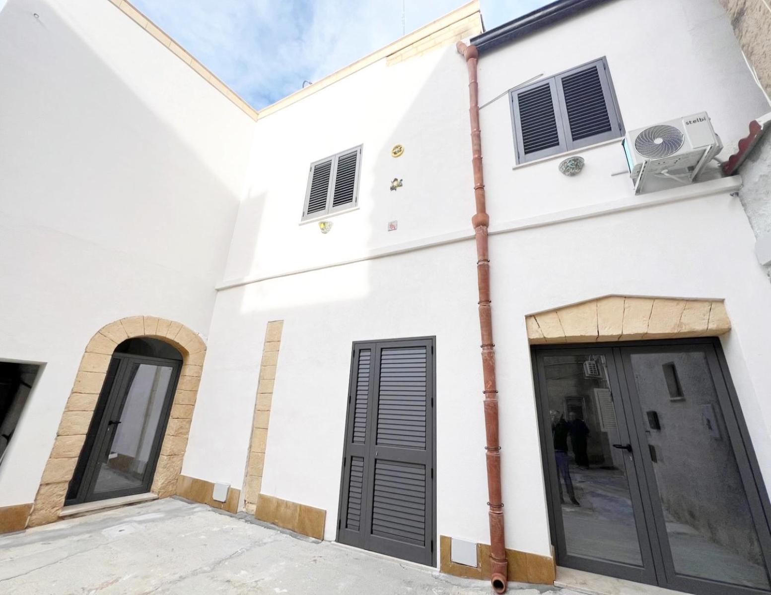 Centro-Archimede Rooms Castelvetrano Ngoại thất bức ảnh